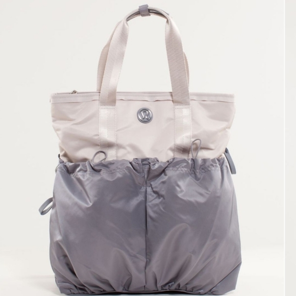 lululemon athletica Handbags - Lululemon flow and go tote